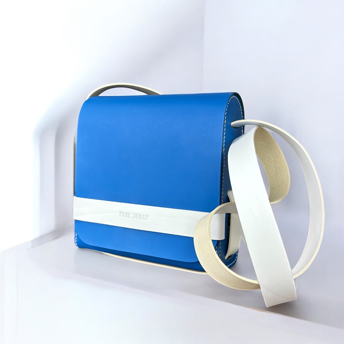 Zouzou bleu électrique