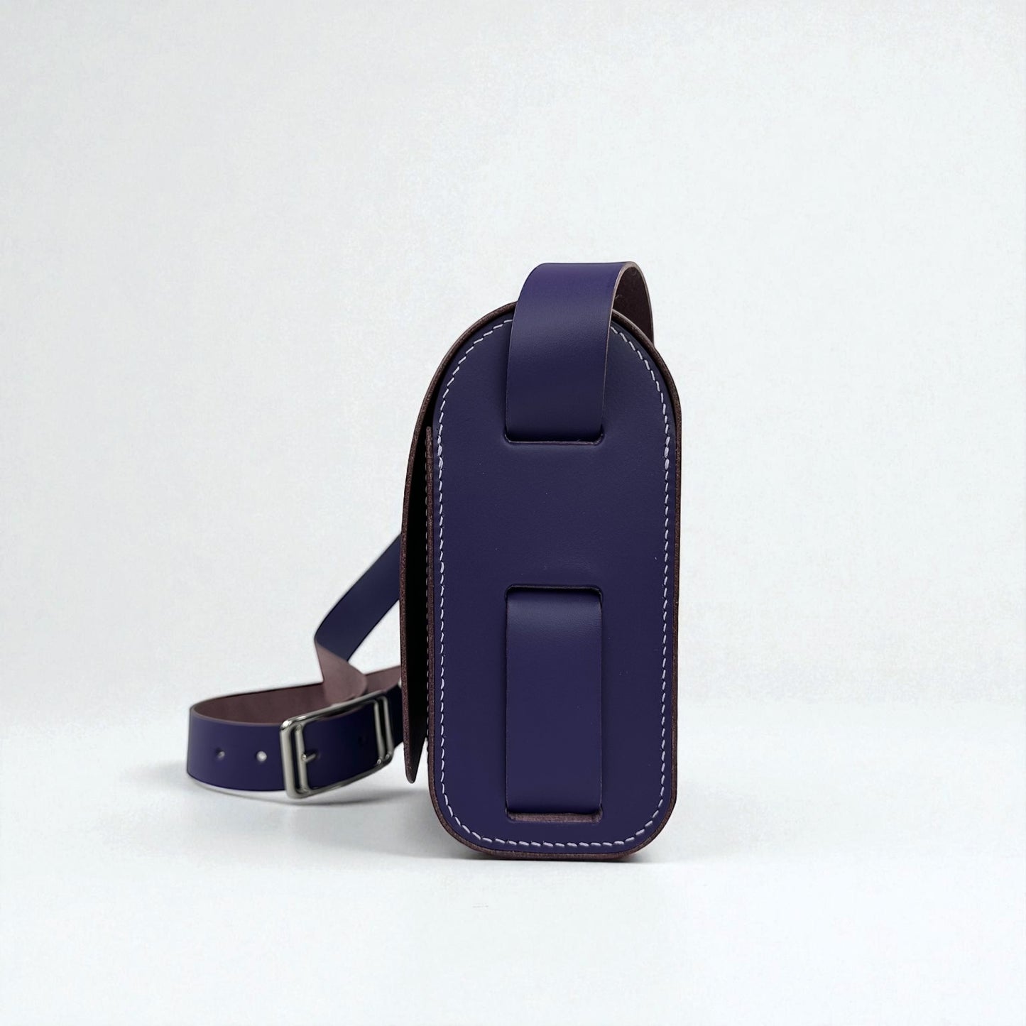 Claude à pontet purple